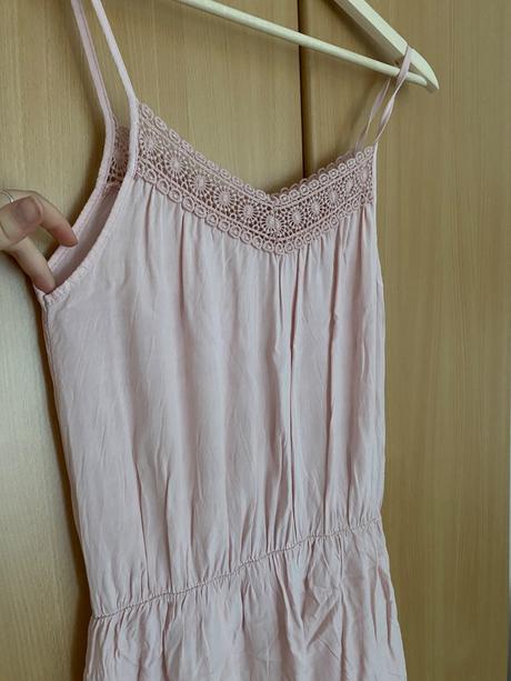 Bledoružové letné šaty, s