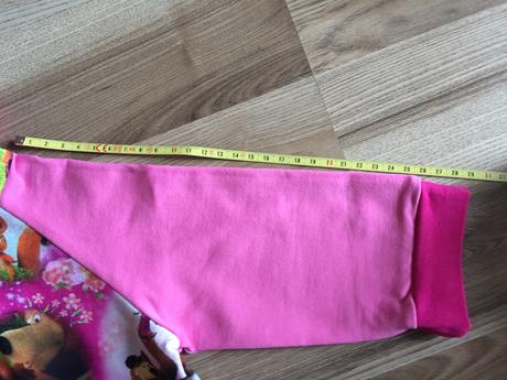 Mikina masa a medved, 80