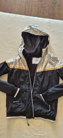 Zatepleena bunda cropp, s