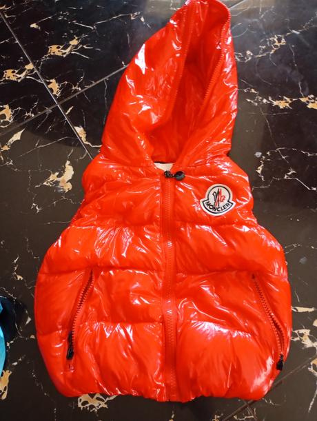 Štýlová vesta, 92