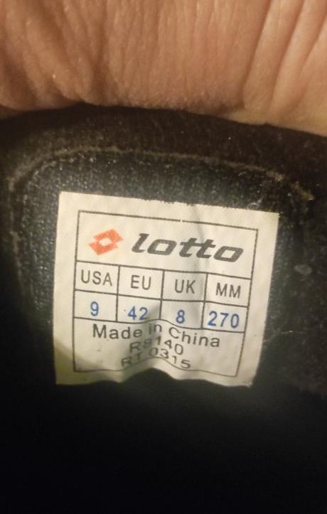 Pánske kopačky lotto, 42