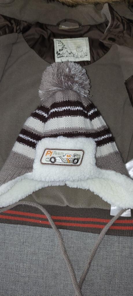 Bunda s čiapkou, kik,104