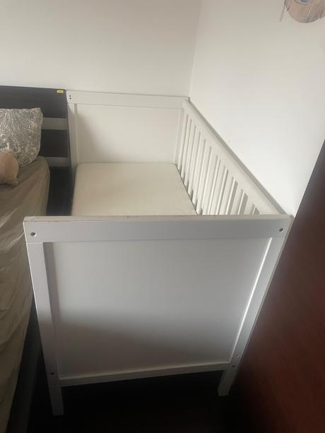 Predam detsku postielku sundvik s matracom (ikea), šírka (cm): 60,dĺžka (cm): 120