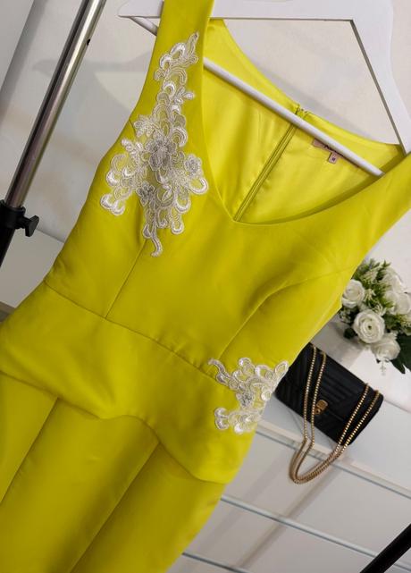 Elegantné šaty review žiarivá žltá + čipka, review,s