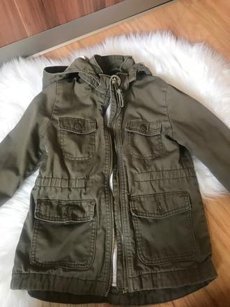 Prechodná bunda, 104