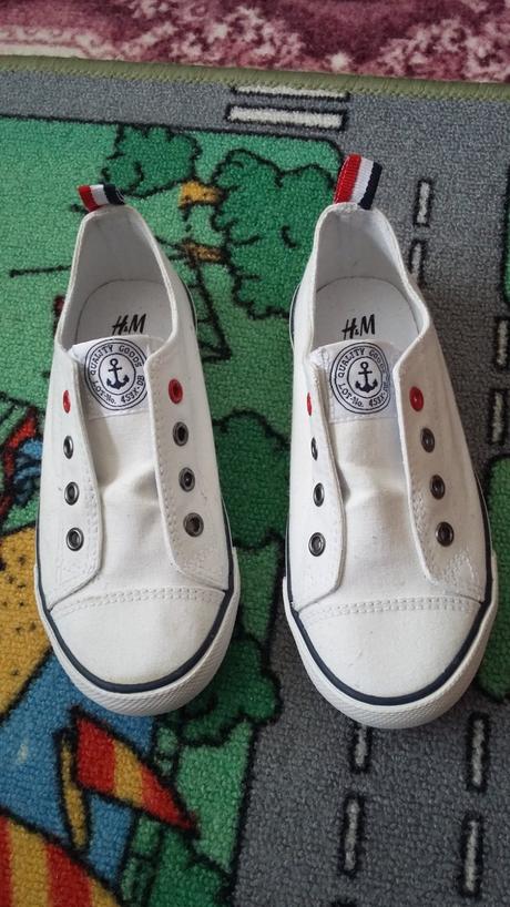 Nove tenisky z h&m c. 29, h&m,29