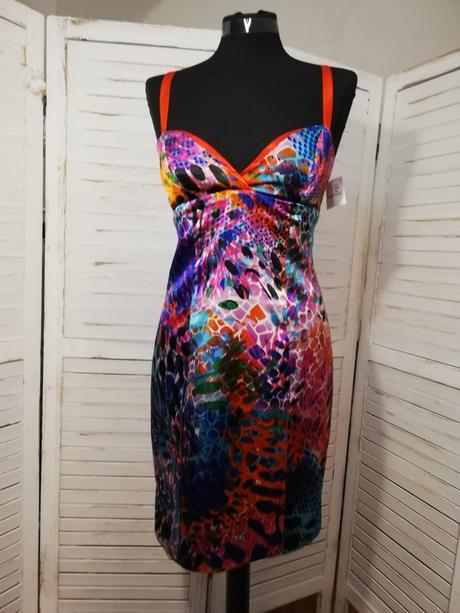 Luxusné hodvábne šaty, s