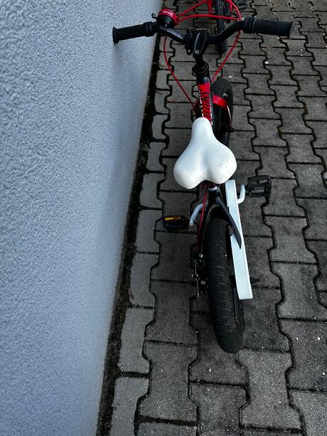 Royalbaby space shuttle 14" čierny, 14