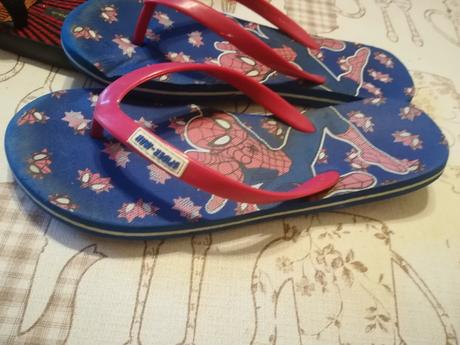 Spiderman šľapky, 35