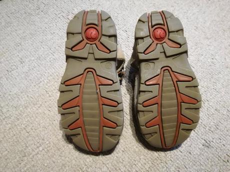 Sandálky, elefanten,23
