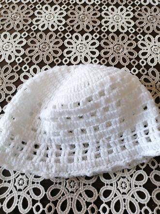 Dievčenský háčkovaný klobúčik pre 4-5r (110-116), 116