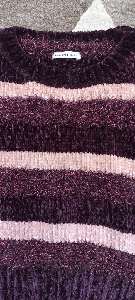 Balík pekného dievčenského oblečenia 134/140, 122–134