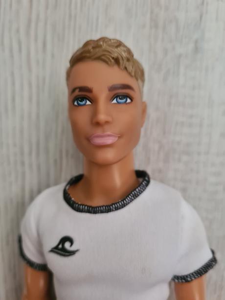 2x mattel ken,