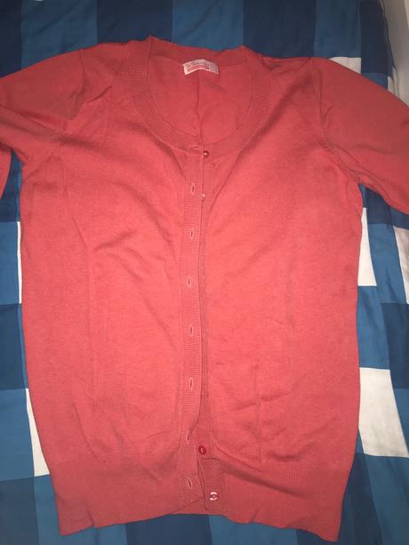 Svetrik na zapínanie, m