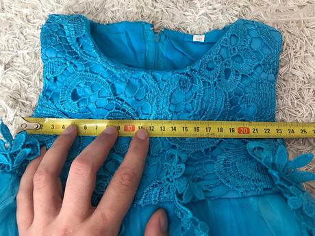 Šaty príležitostné, 80