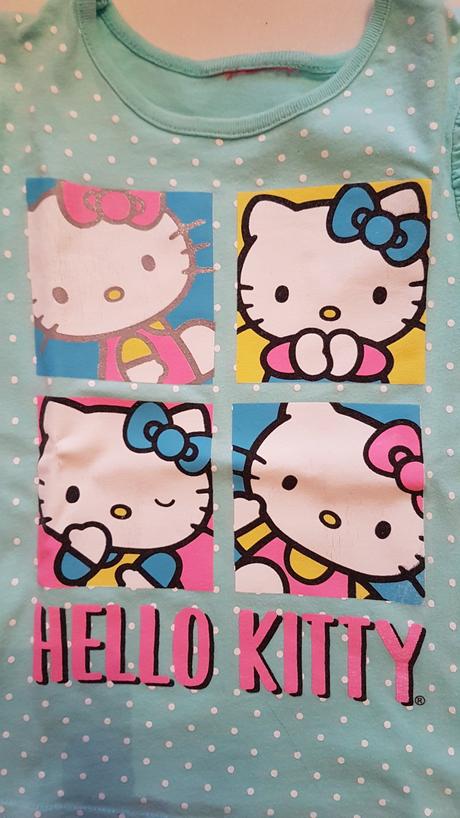 Predám dievčenské tričko s aplikáciou hello kity, 92