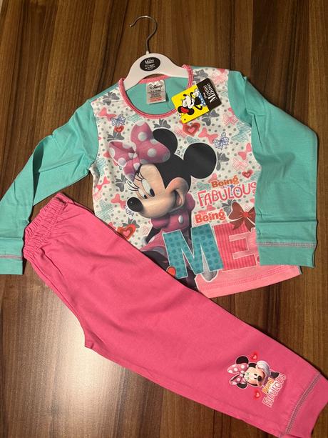 Dievcenske pyzamo, disney,98