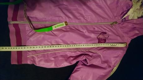 Fialová tenka vetrovka, 146