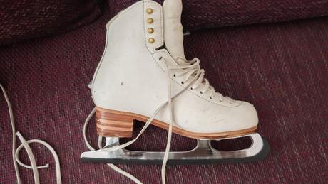 Predám profi korčule, 33