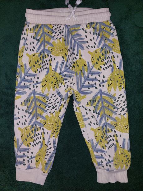 Tepláky, reserved,80