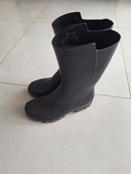 Predam gumaky, decathlon,37