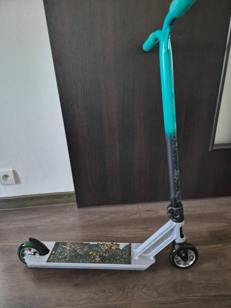 Kolobezka freestyle, oxelo