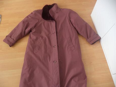 Damsky kožušinovy kabat, 44