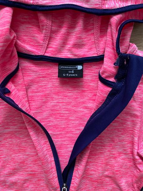 Športová mikina, 116