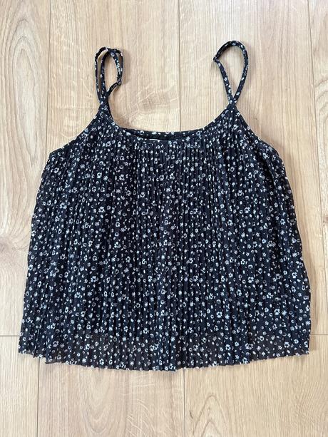 Plisované top -xs, hollister,xs