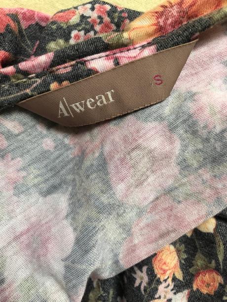 Kvetinové tričko, s