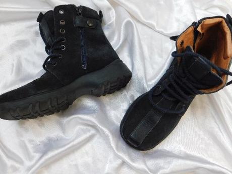 Luxusne semišove poločizmy na šnurovanie, 31