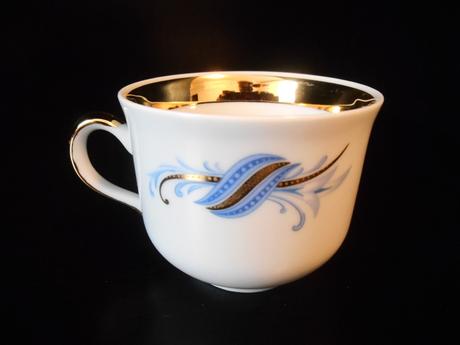 Karlovarský porcelán thun angelika,