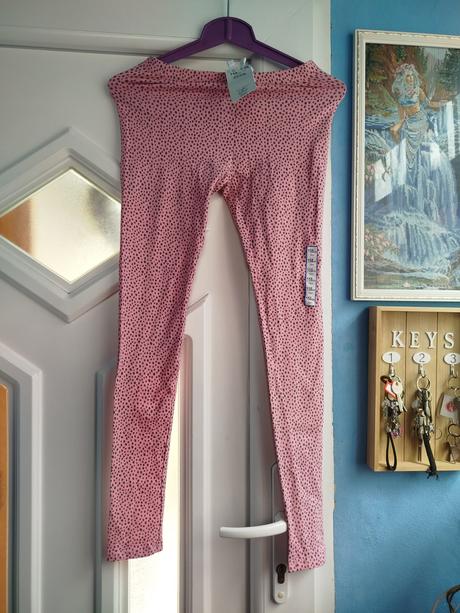 Legíny 158/164, reserved,158