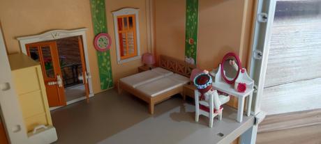 3-poschodovy dom playmobil, 