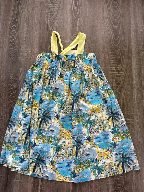 Il gufo nove letne šaty na 10 rokov, 140