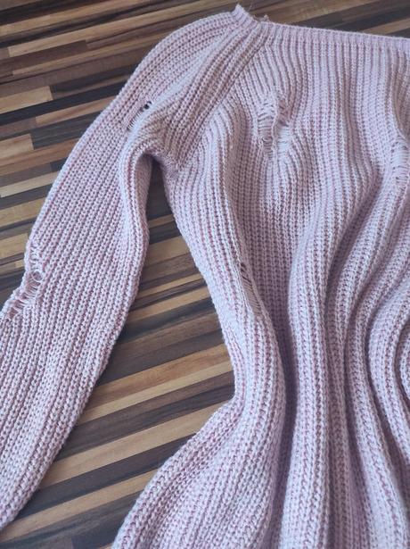 Sveter s dierami, xs