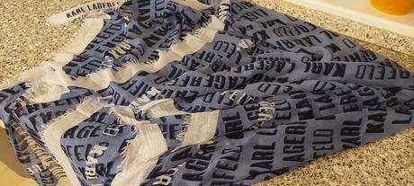 Karl lagerfeld šatka, pc 119 eur, xl