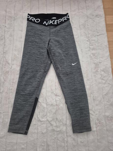 Sportove leginy, nike,s