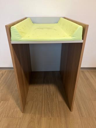 Prebaľovací pult 54x83x87 (šírka x dĺžka x výška), 