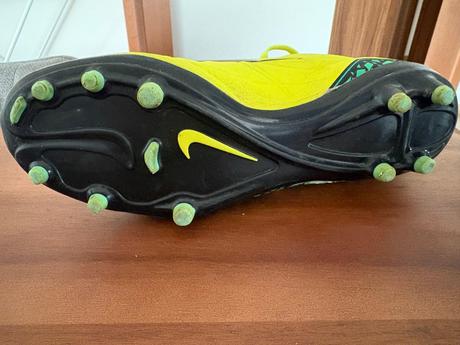 Kopačky vnútorná dĺžka 25 cm, nike,40