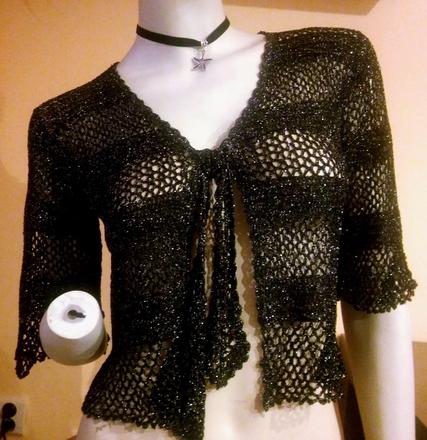 Hačkovaný svetrík so striebornou niťou, m