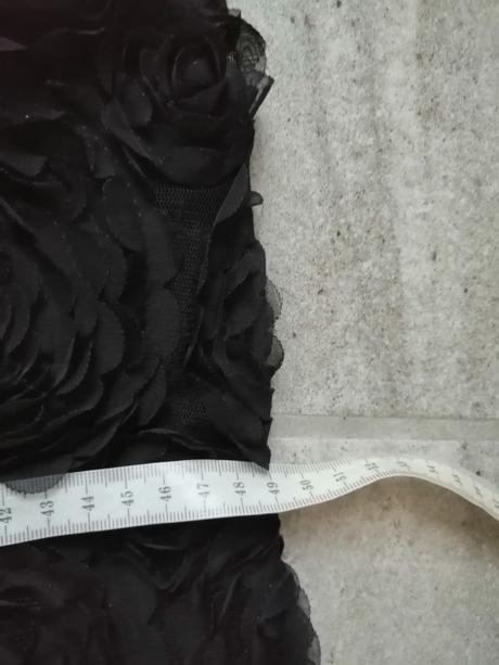 Pohodlné malé čierne v40, veľmi pružné, 40