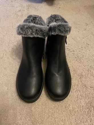 Zimne čižmy, clara barson,37