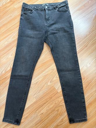 Sive skinny dzinsy, primark,46