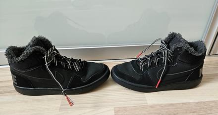 Tenisky nike zateplené kožušinou, nike,37