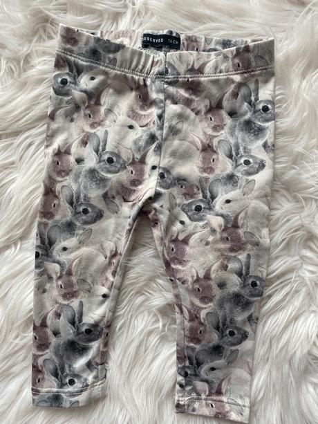 Leginy so zajačikmi, reserved,74