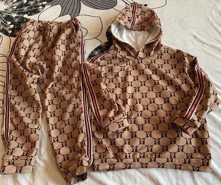 Set s potlačou - mikinka s kapuckou+nohavky v. 128, 128