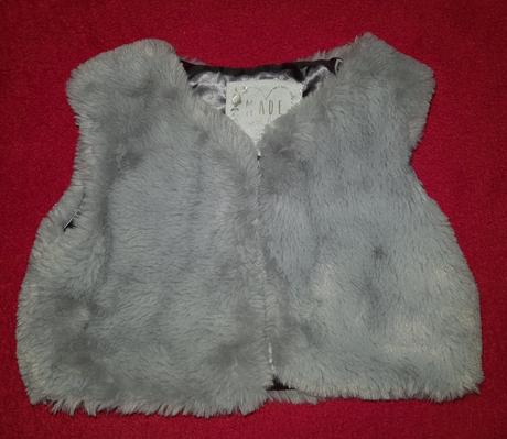 Huňatá vestička, 74