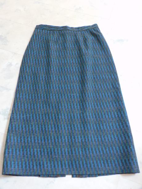 Zaujímavá sukňa, s