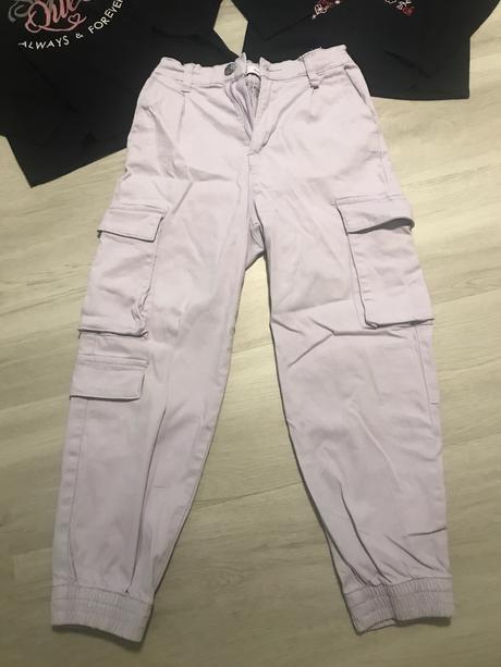 Kapsacove nohavice, reserved,140